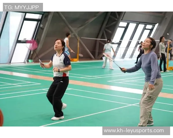 实时新闻李伟的羽毛球人生深度对话探索运动背后的坚持与梦想