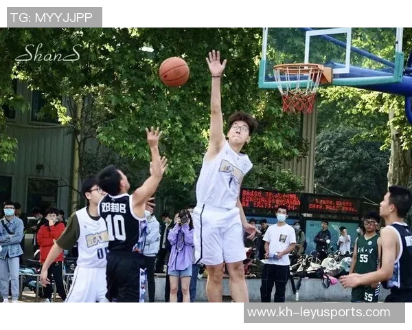 实时新闻科学篮球训练方法与比赛经验的全面提升策略探讨